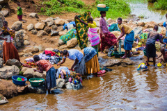 0247-Laundry-Ladies-Tanzania-Lblackerby2014
